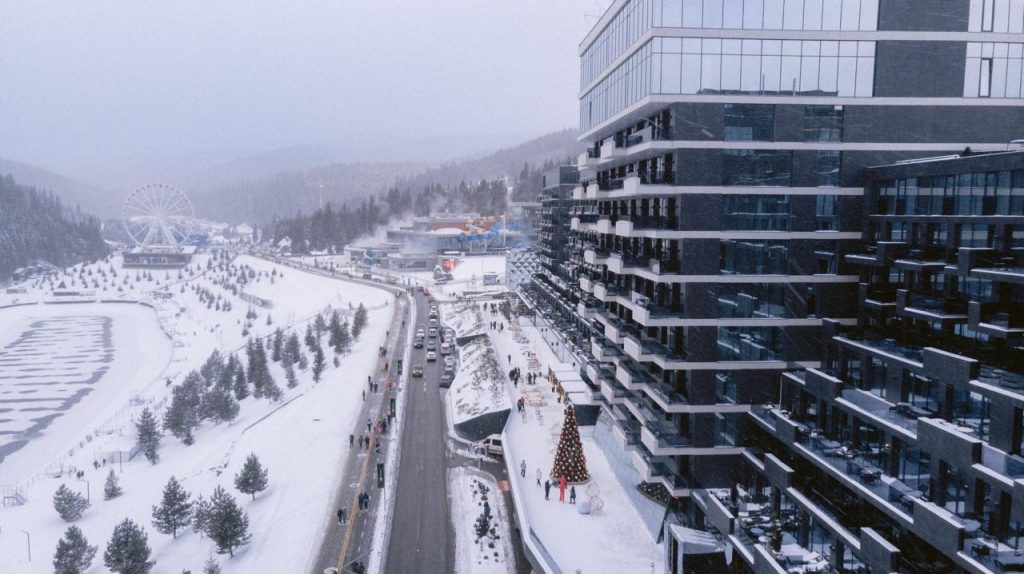Відкриття Glacier Premium Apartments